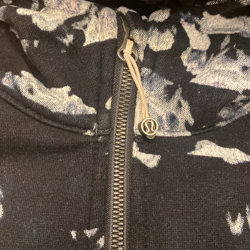 Lululemon Scuba Hoodie II the Dream Rose Stripe Neutral Blush Black/White" - Picture 5 of 6